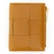 【BOTTEGA VENETA】PORTAFOGLIO BI-FOLD IN PELLE CON ZIP