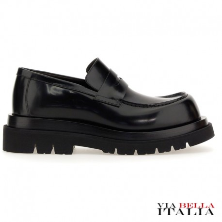 【BOTTEGA VENETA】LEATHER LUG LOAFER