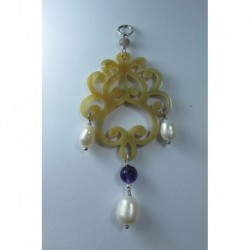 Pendant with horn, pearls, amethyst and labradorite