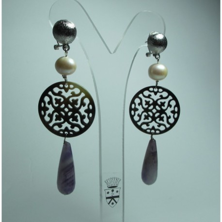 Earrings with pearls, mother of pearl and amethyst