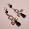 Orecchini chandelier con onice e perle