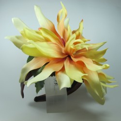 Cerchietto con fiore e perla