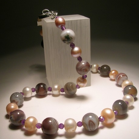 Necklace with pearls, Botswana agate and amethyst
