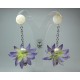 Orecchini con fiore in seta, perle, ematite e madreperla